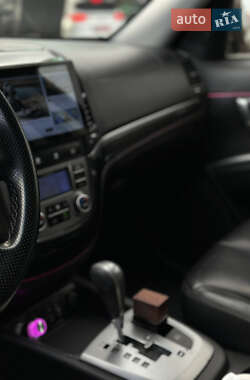 Внедорожник / Кроссовер Hyundai Santa FE 2011 в 