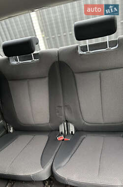 Внедорожник / Кроссовер Hyundai Santa FE 2009 в 