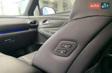 Внедорожник / Кроссовер Hyundai Santa FE 2021 в 