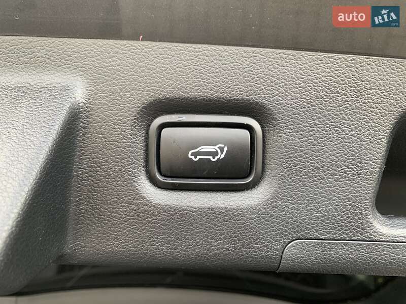 Позашляховик / Кросовер Hyundai Santa FE 2021 в Львові