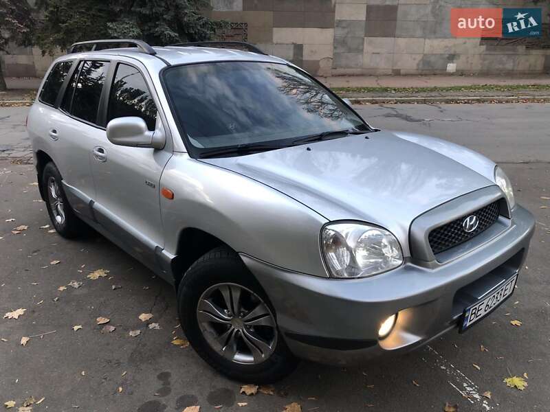 Внедорожник / Кроссовер Hyundai Santa FE 2005 в Николаеве