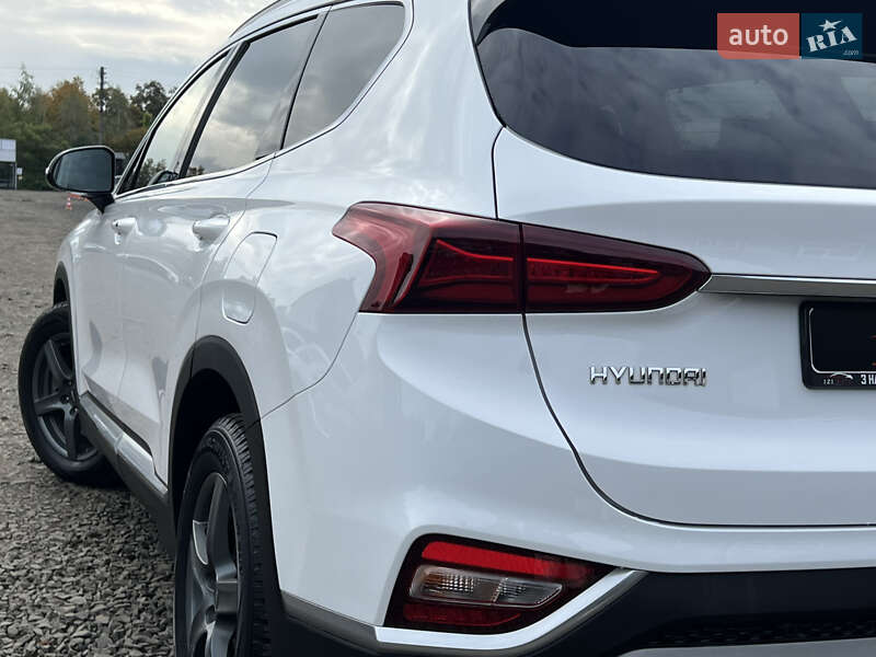 Внедорожник / Кроссовер Hyundai Santa FE 2019 в Луцке фото 12 Внедорожник / Кроссовер Hyundai Santa FE 2019 в Луцке