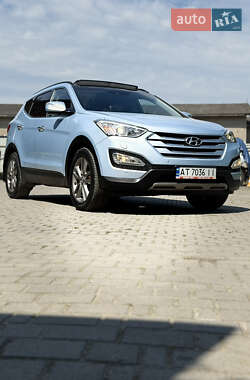 Внедорожник / Кроссовер Hyundai Santa FE 2012 в 