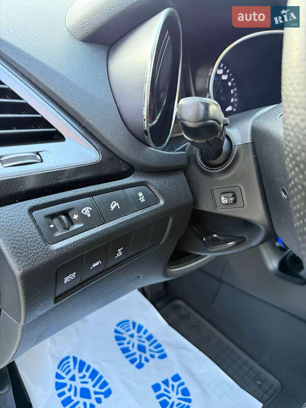 Позашляховик / Кросовер Hyundai Santa FE 2013 в Івано-Франківську фото 19 Позашляховик / Кросовер Hyundai Santa FE 2013 в Івано-Франківську