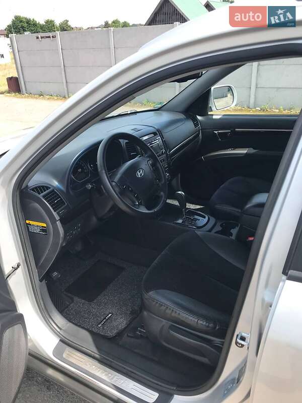 Позашляховик / Кросовер Hyundai Santa FE 2009 в Вінниці