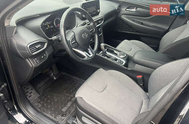 Внедорожник / Кроссовер Hyundai Santa FE 2020 в 