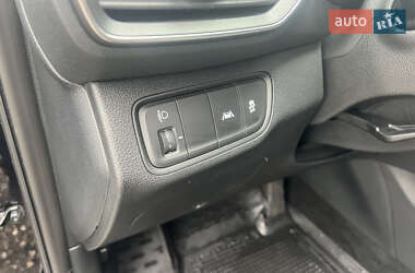 Внедорожник / Кроссовер Hyundai Santa FE 2020 в 
