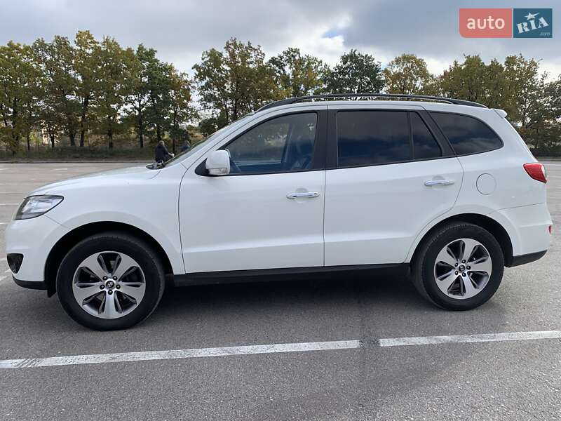 Позашляховик / Кросовер Hyundai Santa FE 2012 в Кропивницькому фото 3 Позашляховик / Кросовер Hyundai Santa FE 2012 в Кропивницькому