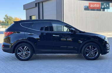 Позашляховик / Кросовер Hyundai Santa FE 2013 в  фото 4 Позашляховик / Кросовер Hyundai Santa FE 2013 в