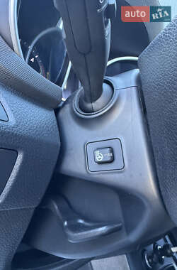 Позашляховик / Кросовер Hyundai Santa FE 2013 в  фото 39 Позашляховик / Кросовер Hyundai Santa FE 2013 в