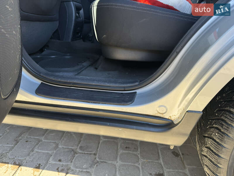 Внедорожник / Кроссовер Hyundai Santa FE 2005 в Новояворовске