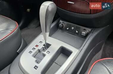 Внедорожник / Кроссовер Hyundai Santa FE 2007 в 