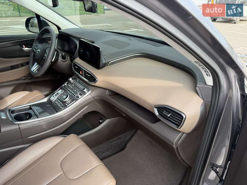 Внедорожник / Кроссовер Hyundai Santa FE 2021 в Киеве