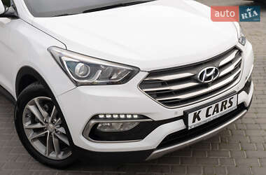 Внедорожник / Кроссовер Hyundai Santa FE 2015 в 