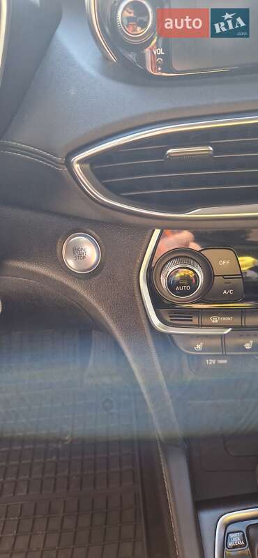 Внедорожник / Кроссовер Hyundai Santa FE 2018 в Килии фото 14 Внедорожник / Кроссовер Hyundai Santa FE 2018 в Килии