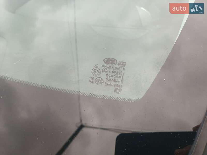 Позашляховик / Кросовер Hyundai Santa FE 2017 в Чорнобаї