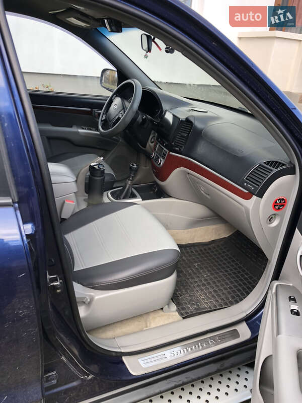 Внедорожник / Кроссовер Hyundai Santa FE 2007 в Ивано-Франковске