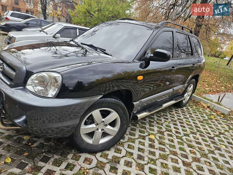 Внедорожник / Кроссовер Hyundai Santa FE 2005 в Харькове