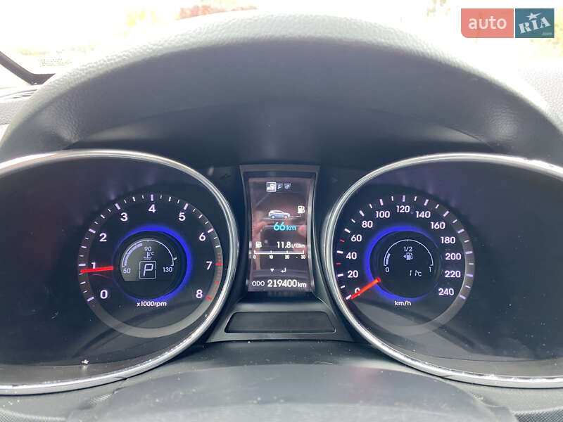 Внедорожник / Кроссовер Hyundai Santa FE 2014 в Луцке фото 18 Внедорожник / Кроссовер Hyundai Santa FE 2014 в Луцке