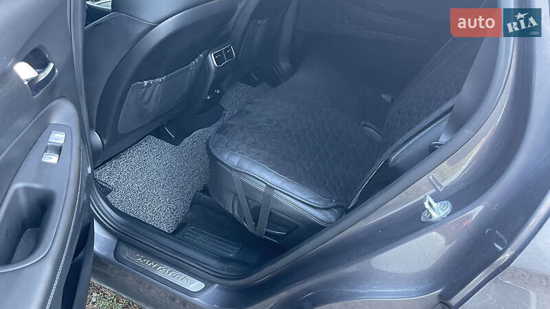 Внедорожник / Кроссовер Hyundai Santa FE 2020 в Умани фото 9 Внедорожник / Кроссовер Hyundai Santa FE 2020 в Умани