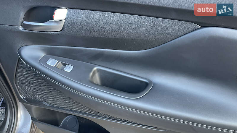 Внедорожник / Кроссовер Hyundai Santa FE 2020 в Умани фото 21 Внедорожник / Кроссовер Hyundai Santa FE 2020 в Умани