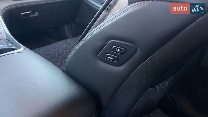 Внедорожник / Кроссовер Hyundai Santa FE 2020 в Умани фото 30 Внедорожник / Кроссовер Hyundai Santa FE 2020 в Умани
