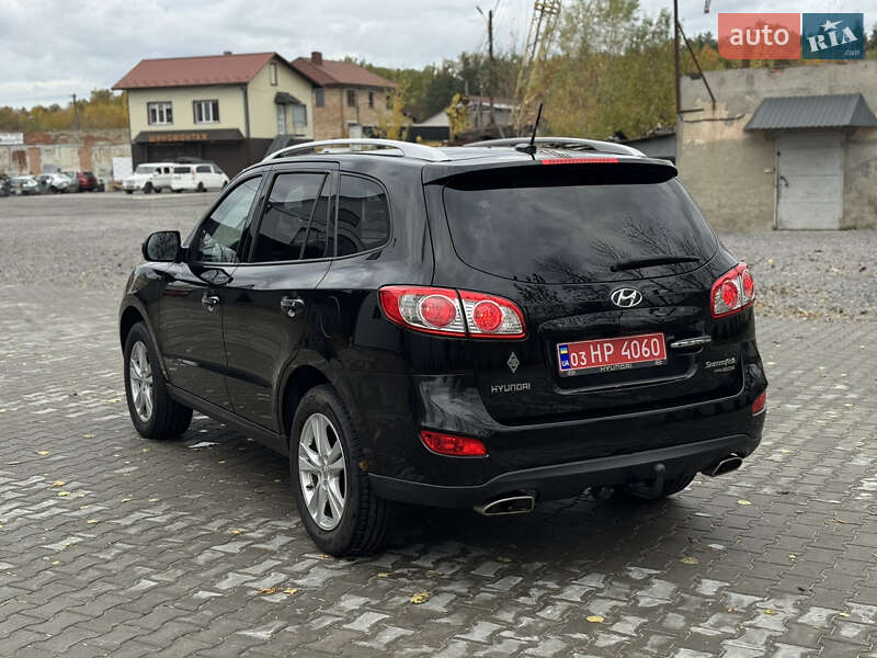Внедорожник / Кроссовер Hyundai Santa FE 2011 в Ровно