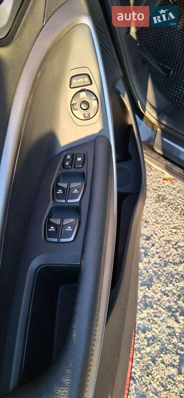 Позашляховик / Кросовер Hyundai Santa FE 2017 в Білій Церкві фото 20 Позашляховик / Кросовер Hyundai Santa FE 2017 в Білій Церкві