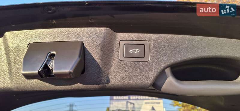 Позашляховик / Кросовер Hyundai Santa FE 2017 в Білій Церкві фото 35 Позашляховик / Кросовер Hyundai Santa FE 2017 в Білій Церкві