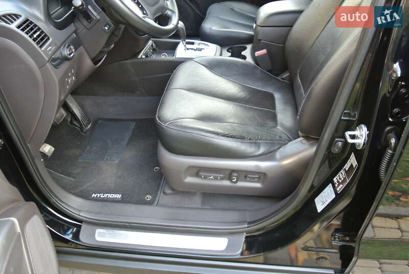 Внедорожник / Кроссовер Hyundai Santa FE 2012 в Черновцах фото 9 Внедорожник / Кроссовер Hyundai Santa FE 2012 в Черновцах