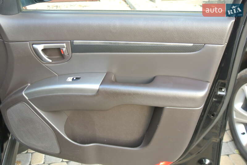 Внедорожник / Кроссовер Hyundai Santa FE 2012 в Черновцах фото 18 Внедорожник / Кроссовер Hyundai Santa FE 2012 в Черновцах