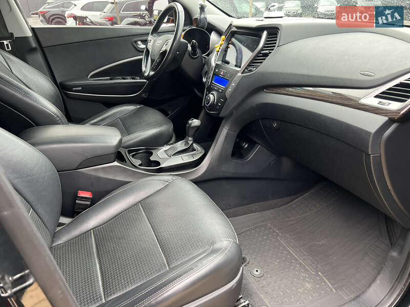 Внедорожник / Кроссовер Hyundai Santa FE 2015 в Львове фото 22 Внедорожник / Кроссовер Hyundai Santa FE 2015 в Львове