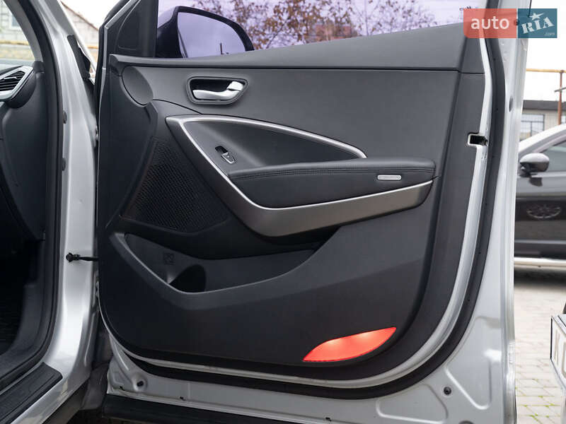 Внедорожник / Кроссовер Hyundai Santa FE 2016 в Одессе фото 32 Внедорожник / Кроссовер Hyundai Santa FE 2016 в Одессе