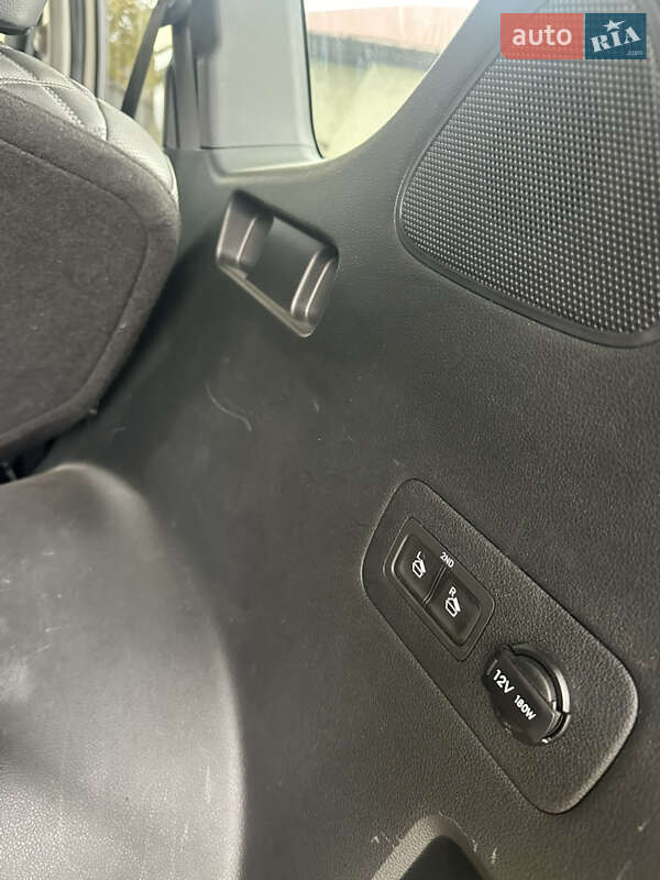 Внедорожник / Кроссовер Hyundai Santa FE 2021 в Одессе фото 11 Внедорожник / Кроссовер Hyundai Santa FE 2021 в Одессе