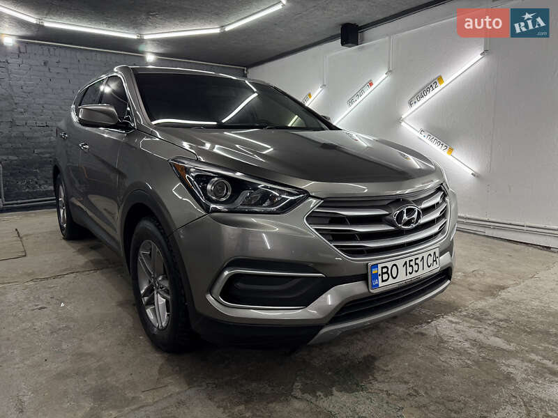 Позашляховик / Кросовер Hyundai Santa FE 2018 в Кременці