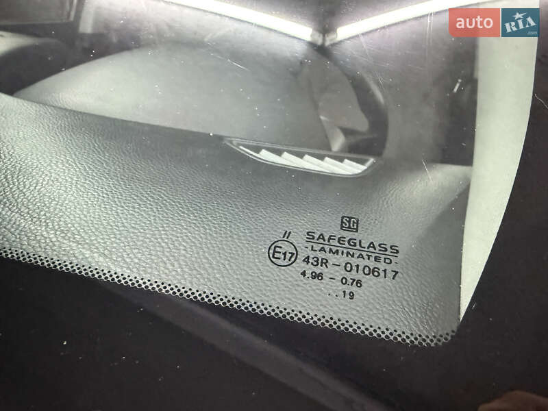 Позашляховик / Кросовер Hyundai Santa FE 2018 в Кременці