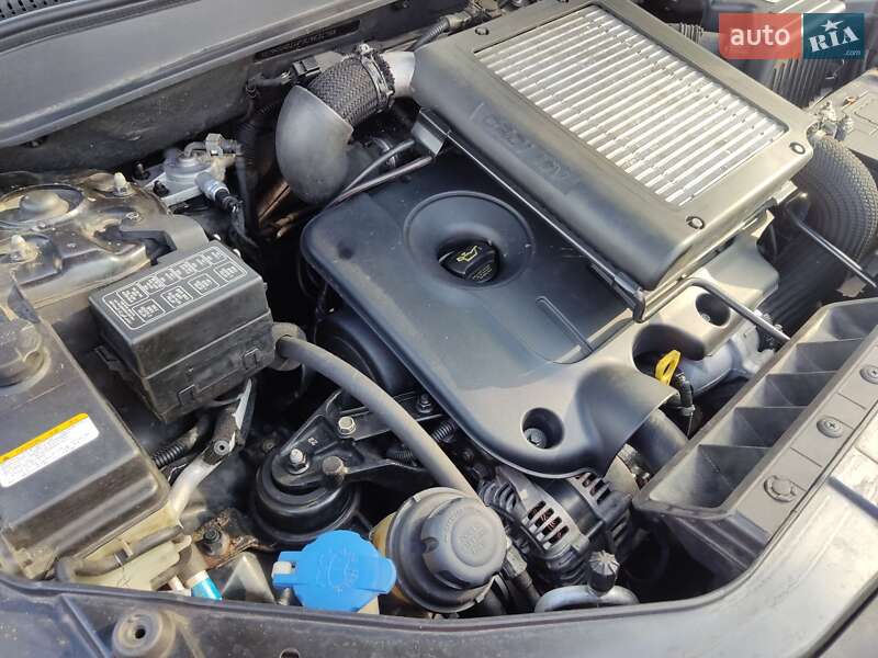 Позашляховик / Кросовер Hyundai Santa FE 2008 в Коломиї