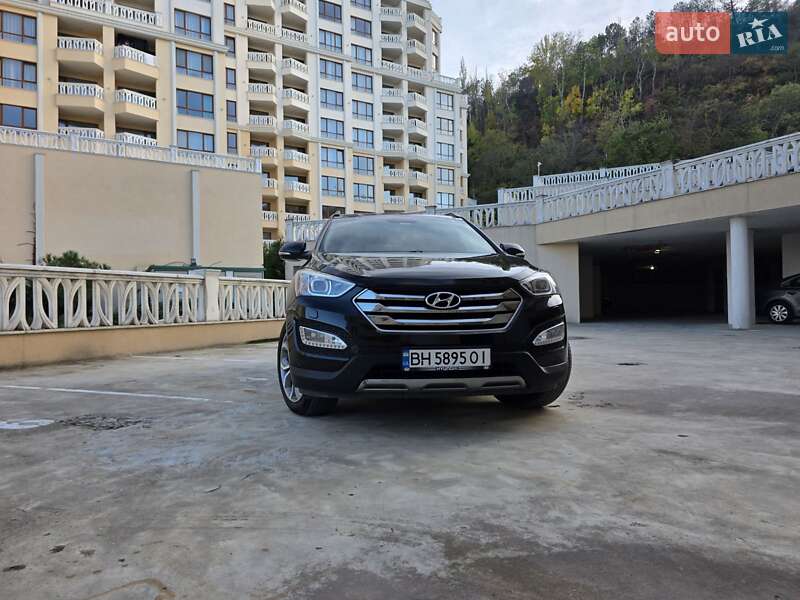 Внедорожник / Кроссовер Hyundai Santa FE 2015 в Одессе фото 6 Внедорожник / Кроссовер Hyundai Santa FE 2015 в Одессе