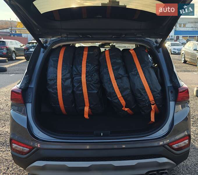 Позашляховик / Кросовер Hyundai Santa FE 2018 в Черкасах фото 23 Позашляховик / Кросовер Hyundai Santa FE 2018 в Черкасах