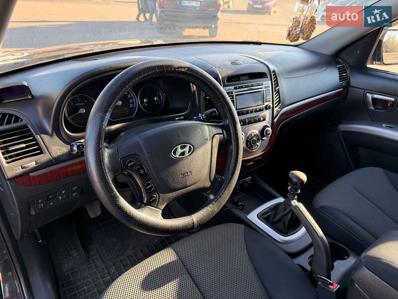 Внедорожник / Кроссовер Hyundai Santa FE 2009 в Одессе фото 9 Внедорожник / Кроссовер Hyundai Santa FE 2009 в Одессе