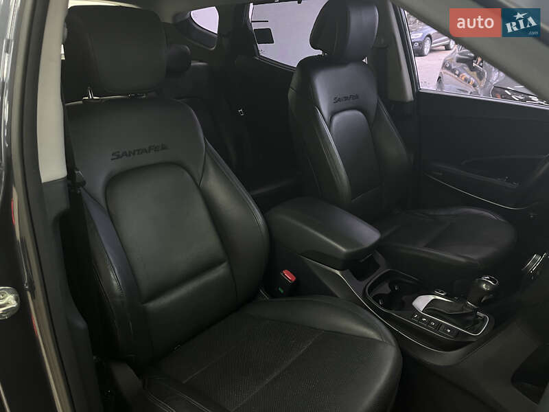 Внедорожник / Кроссовер Hyundai Santa FE 2015 в Одессе