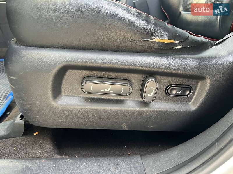 Позашляховик / Кросовер Hyundai Santa FE 2006 в Києві фото 25 Позашляховик / Кросовер Hyundai Santa FE 2006 в Києві