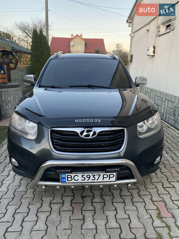 Позашляховик / Кросовер Hyundai Santa FE 2011 в Львові