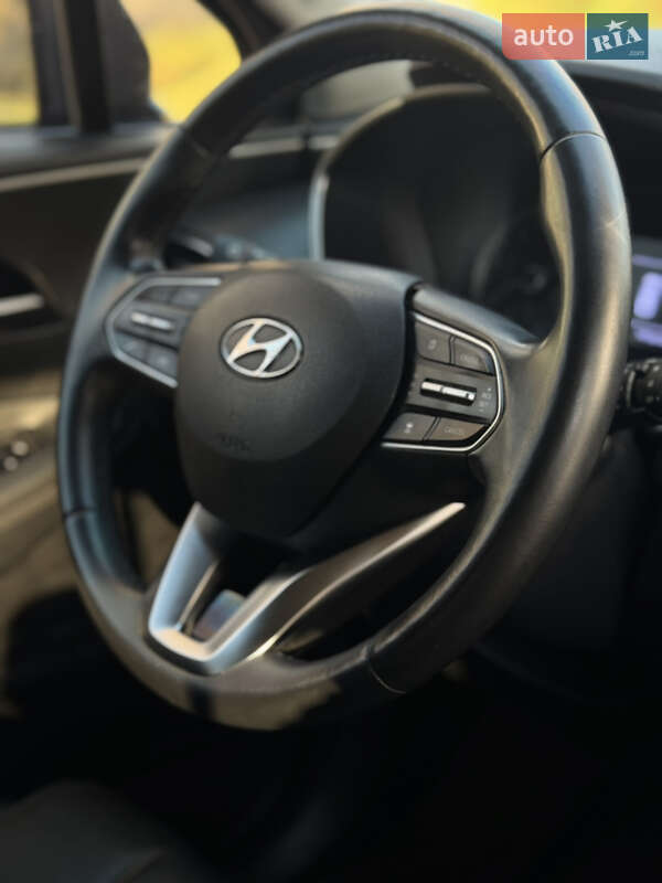 Внедорожник / Кроссовер Hyundai Santa FE 2018 в Новояворовске фото 26 Внедорожник / Кроссовер Hyundai Santa FE 2018 в Новояворовске