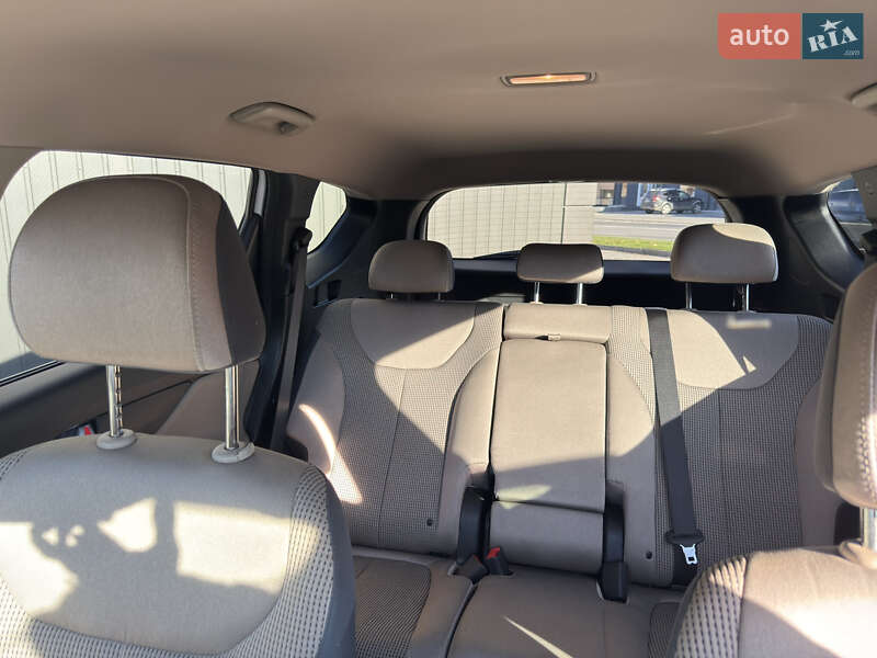 Позашляховик / Кросовер Hyundai Santa FE 2018 в Івано-Франківську