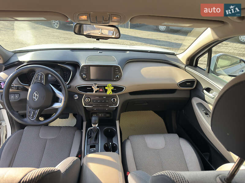 Позашляховик / Кросовер Hyundai Santa FE 2018 в Івано-Франківську