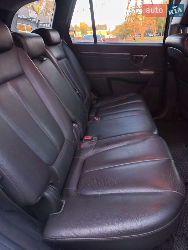 Позашляховик / Кросовер Hyundai Santa FE 2011 в Миколаєві фото 5 Позашляховик / Кросовер Hyundai Santa FE 2011 в Миколаєві