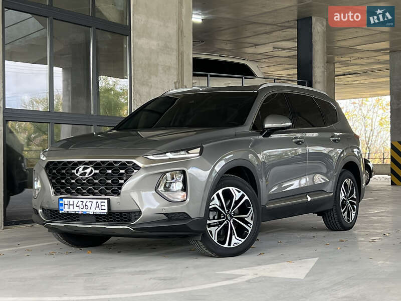 Внедорожник / Кроссовер Hyundai Santa FE 2018 в Одессе