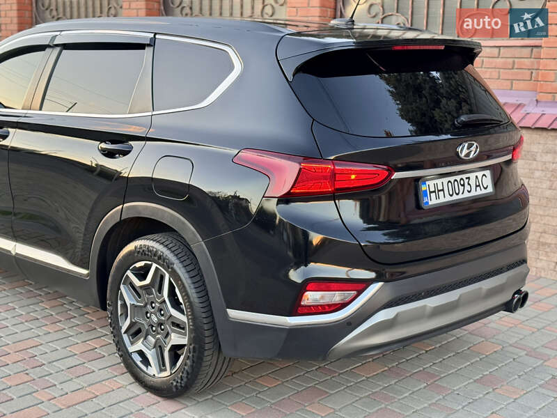 Позашляховик / Кросовер Hyundai Santa FE 2019 в Одесі