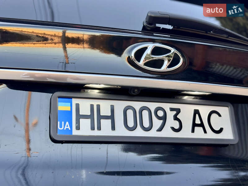 Позашляховик / Кросовер Hyundai Santa FE 2019 в Одесі